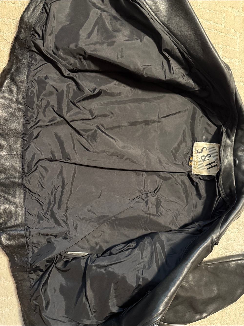 Black Leather Biker Jacket - Classic Men's Motorcycle Coat - Picture 3 of 6